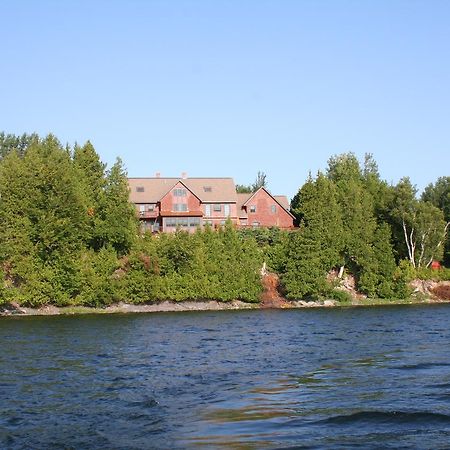 Fearn Lodge South Hero 外观 照片